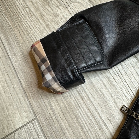 Kids Designer Inspired Leather Jacket Size 4/5 - Picture 6 of 7